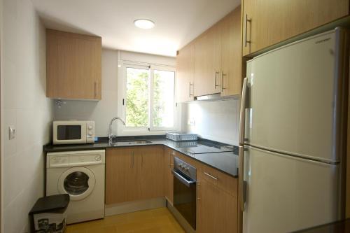 Lets Holidays Tossa De Mar Beach Apartment Exterior foto