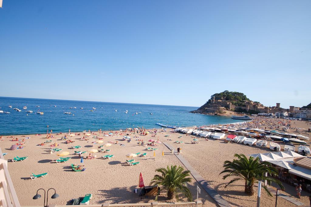 Lets Holidays Tossa De Mar Beach Apartment Exterior foto