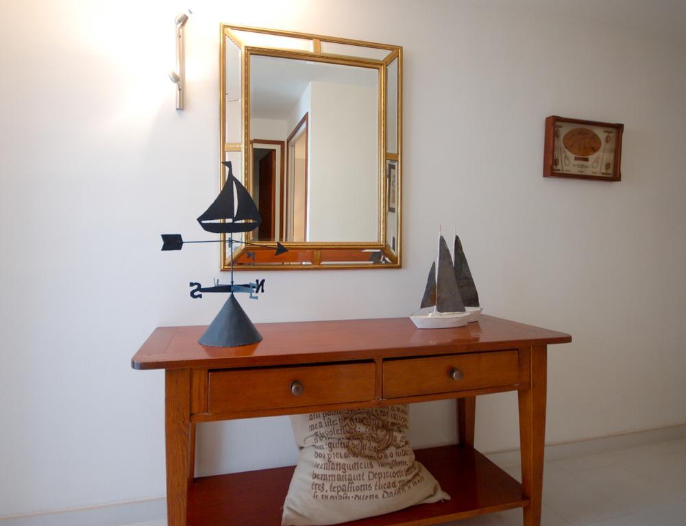 Lets Holidays Tossa De Mar Beach Apartment Exterior foto