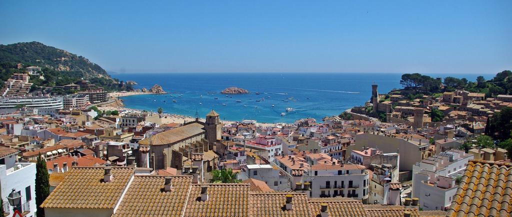 Lets Holidays Tossa De Mar Beach Apartment Exterior foto